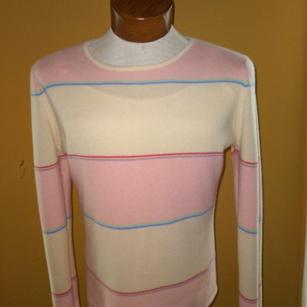 Cashmere sweater